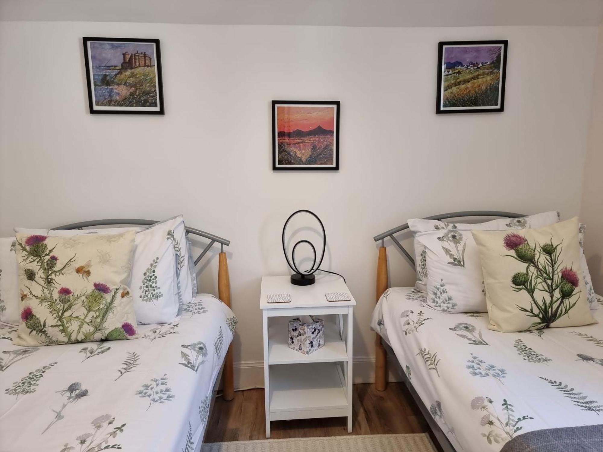 Heart Of Inverness-City Apartment Екстериор снимка