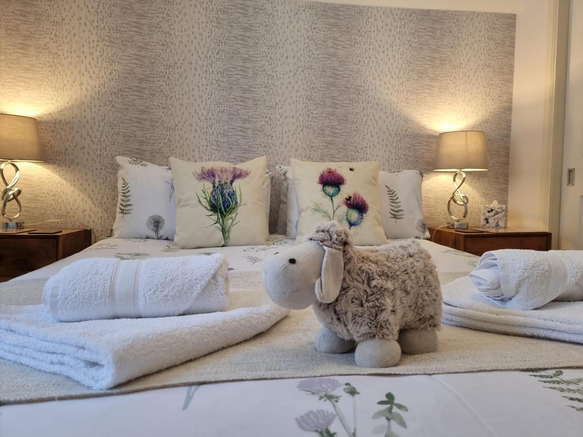 Heart Of Inverness-City Apartment Екстериор снимка